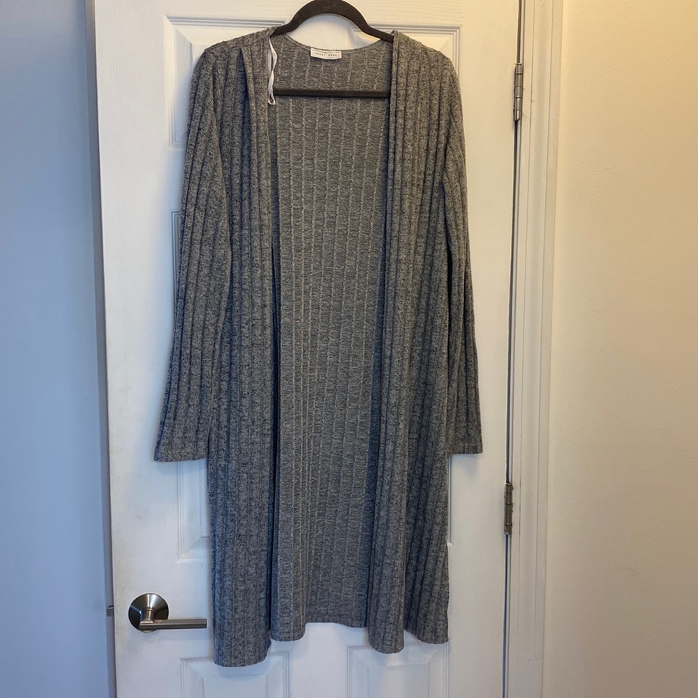Long cardigan